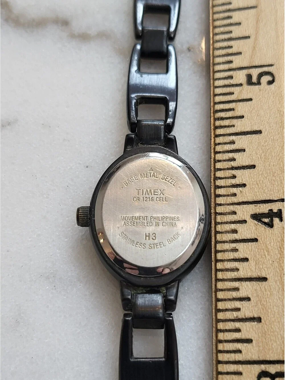 Vtg Timex Womens Watch 20mm Black Case With Black Dial & Band Working Clean